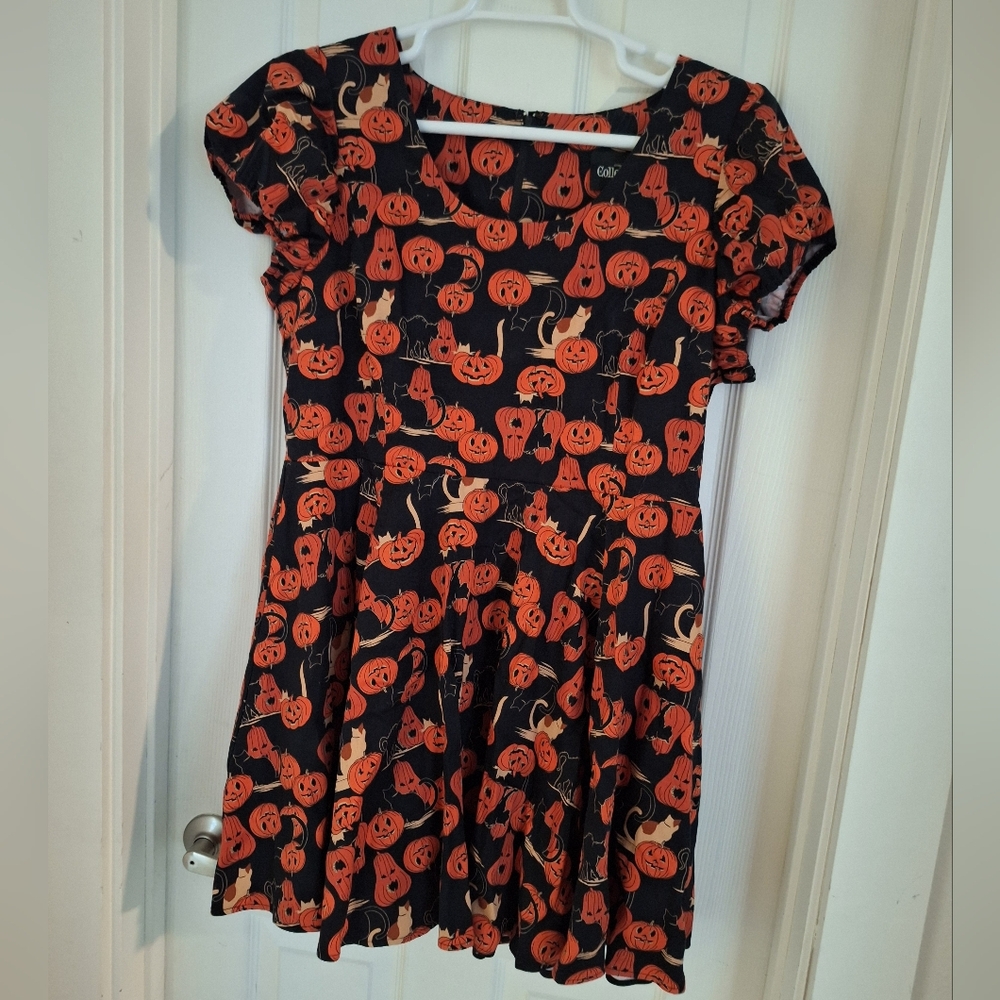 Collectif Pumpkin Print Dress - Black and Orange